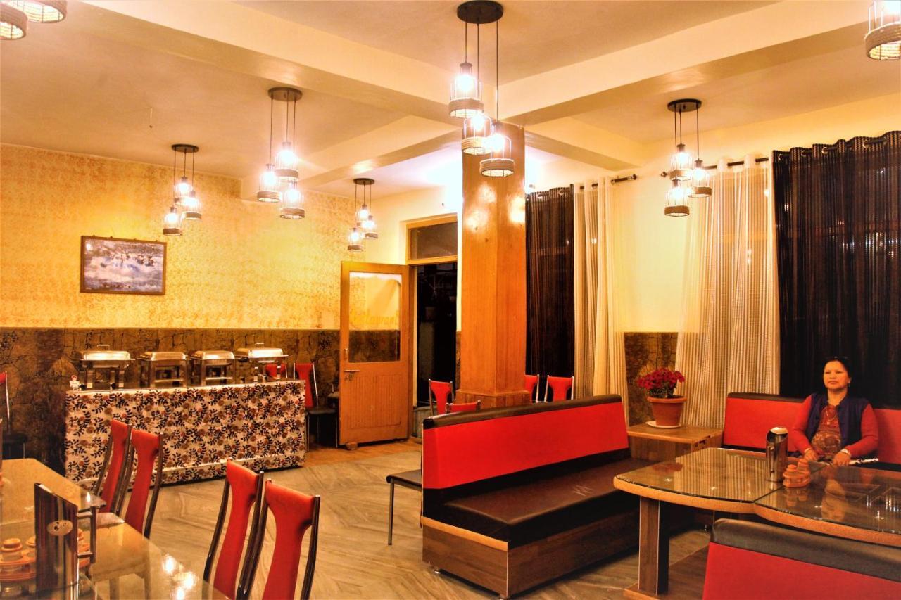 Hotel Chetna Manāli Exterior foto
