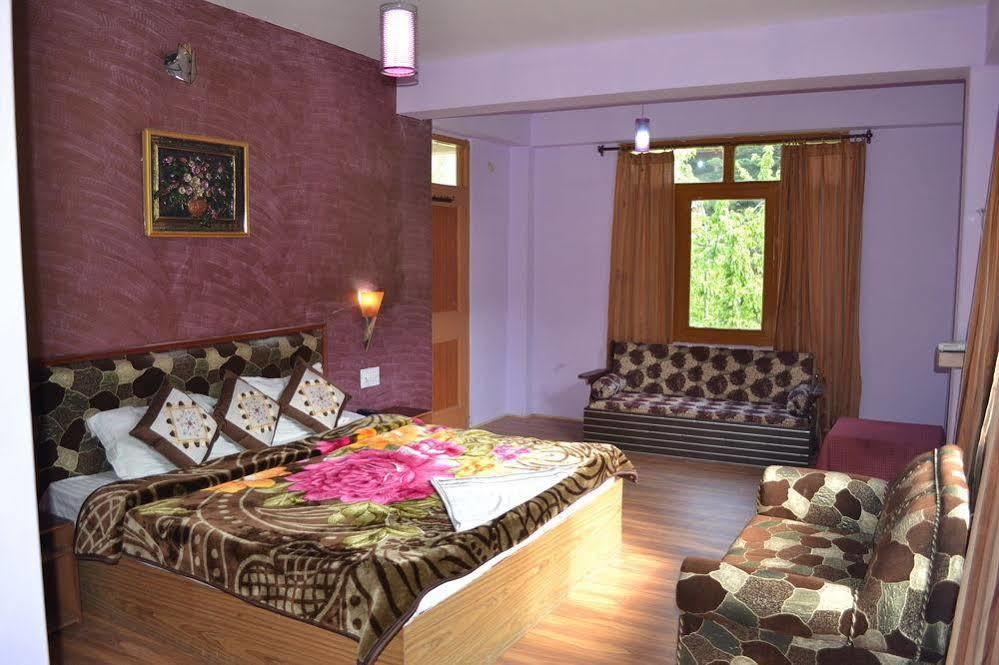 Hotel Chetna Manāli Exterior foto