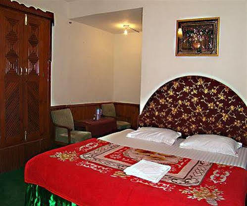 Hotel Chetna Manāli Exterior foto